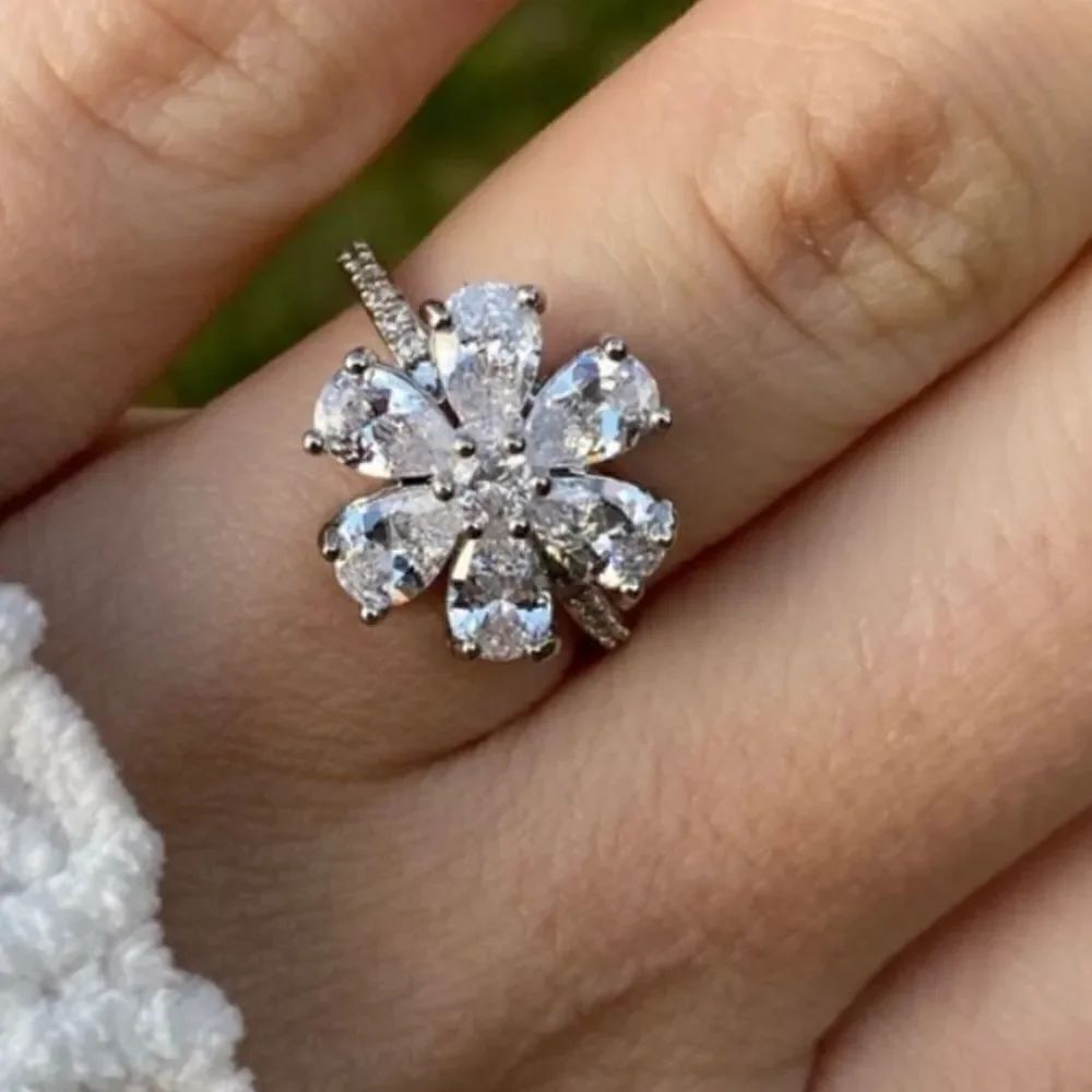 The Floral Mystique silver and white sapphire ring sz 7